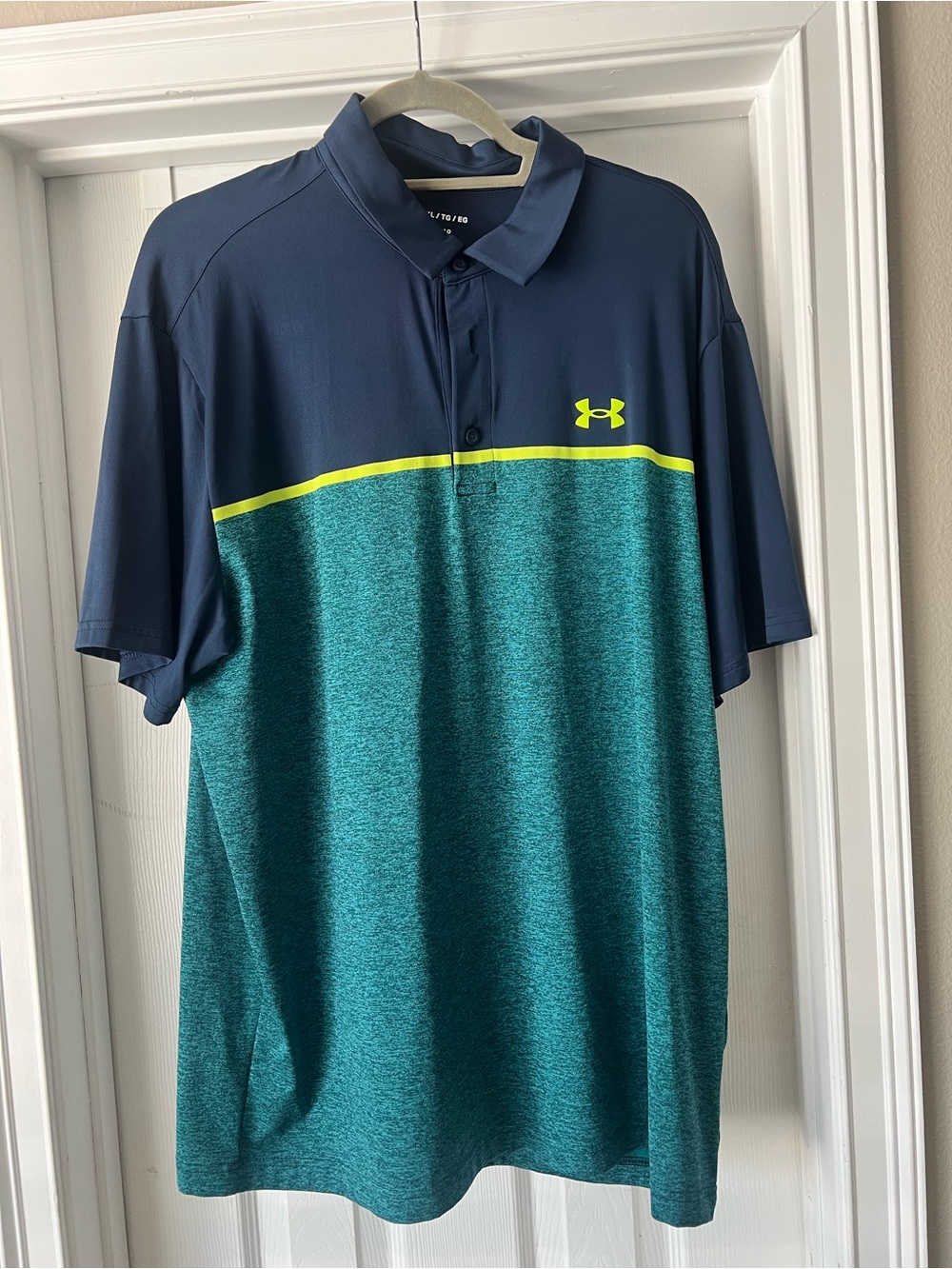 Men’s Bundle XL Under Armour Polo and  1/4 Zip in Navy, Teal, Aqua, Green, Gray - Picture 6 of 6